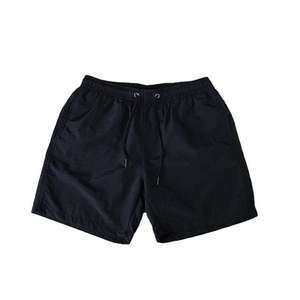 Shorts monochromes pour hommes OEM, mélange de nylon, coupe athlétique, étiquette personnalisée, usine de fourniture - Product Image 5