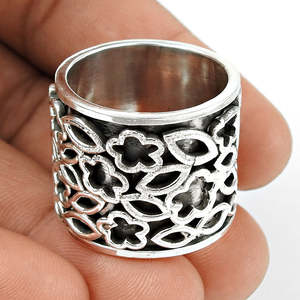 Anillo de Plata de Ley 925 Hecho a Mano, Pulido, Moderno, Personalizado, de Banda Ancha, Estilo Étnico, con Patrón Hueco - Product Image 3