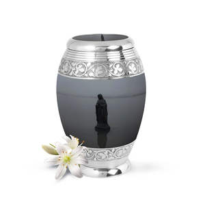 Urne commémorative en métal bleu marine profond avec motif cœur et bordure dorée pour un hommage affectueux - Product Image 4