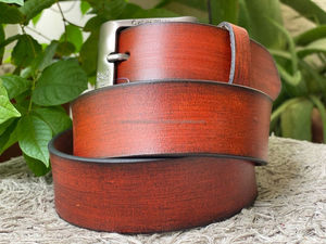 Cinturones de Cuero de Vaca de Alta Calidad, Cinturón de Cuero Genuino de Grano Completo, Hecho a Mano - Product Image 4