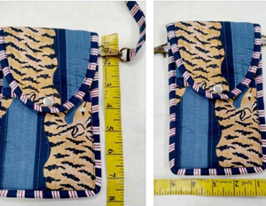กระเป๋าใส่โทรศัพท์แบบสะพายข้างผ้าฝ้ายพิมพ์ลายดอกไม้พร้อมสายสะพายลายทางสีเขียวแบบพับปิดได้สำหรับผู้หญิงใช้ในชีวิตประจำวันแบบสบายๆ - Product Image 4