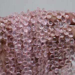 Perles de quartz rose en forme de coeur à facettes en gros 7-8mm pierre naturelle 8 pouces coeur taillé sur le côté - Product Image 1