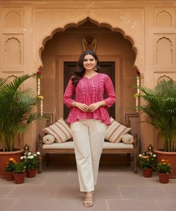 FANCY GEORGETTE PRINTED COTTON WORK ONLY TOP DAILY WEAR WHOLESALE PRICE ETHNIC GARMENT <b>KURTI</b> PINK - Product Image 2