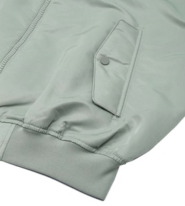Vente en gros Blouson bombardier à fermeture éclair pour hommes personnalisé 2025 OEM Blouson bombardier d'hiver en nylon à col montant - Product Image 6