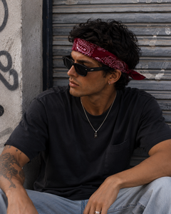 Pañuelo de algodón rojo llamativo para hombres y mujeres, pañuelo unisex con diseño paisley para uso diario, viajes, festivales y uso cotidiano. - Product Image 6