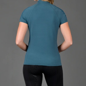 Chemise de compétition équestre de haute qualité, extensible dans 4 directions, en tissu technique doux au toucher, idéale pour la compétition et les spectacles. - Product Image 3