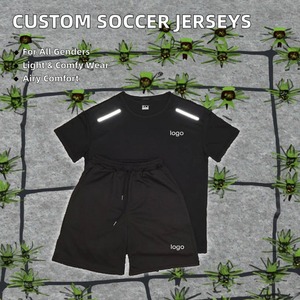 Ensemble T-shirt et short noir très demandé, haute qualité, logo personnalisé, impression en relief couleur unie, vente en gros pour hommes - Product Image 5