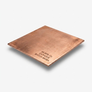 Cátodo de Cobre Industrial, Pedido Mínimo de 5MT, para Refinación, Trefilado, Distribución de Energía y Sistemas de Distribución Eléctrica - Product Image 1