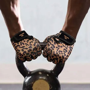 New Style Gym Exercise Training Weightlifting Gloves Custom Full Palm Protection Weightlifting Gloves - Product Image 6