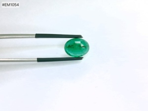 มรกตแท้ เกรด 3A คุณภาพพรีเมียม ธรรมชาติ รูปทรงวงรี 4.41 กะรัต คุณภาพสูง สำหรับทำเครื่องประดับ - Product Image 2