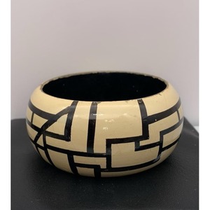 Conjunto de Brazaletes de Madera de Diseño Moderno y Alta Calidad para Mujer, de la India, por Belladec - Product Image 5