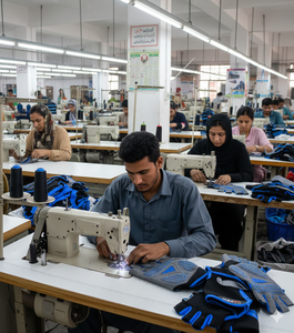 Guantes Deportivos Unisex RexFit para Gimnasio, Guantes Transpirables para Fitness con Agarre Fuerte para Levantamiento de Pesas - Product Image 2