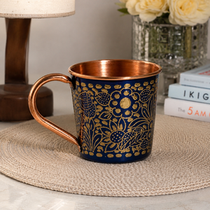 Taza de Cobre Puro Hecha a Mano con Diseño Floral de Esmalte Azul, 400 ml, Taza Ayurvédica para Beber, Taza de Cobre Martillado para Agua, Café, Té - Product Image 4