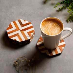 Ensemble de sous-verres carrés en bois modernes avec motif de feuilles, tapis de table antidérapants pour la décoration de la table à café et à manger - Product Image 2
