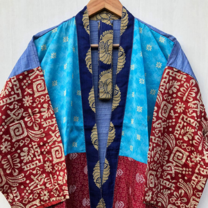 Robe kimono en soie patchwork faite à la main pour femmes, grande taille, respirante, longueur genou, imprimé indien, style bohème, vêtement de nuit d'automne - Product Image 1