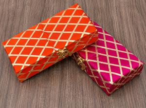 Caja de Joyería Decorativa Hecha a Mano de MDF de 8x4x2 Pulgadas para Damas de Honor Indias, Regalos de Boda, Diwali, Uso Festivo Tradicional - Product Image 3