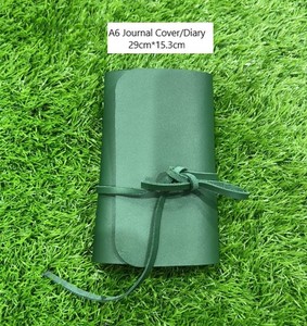 Protège-cahier A6 en cuir de vachette vert élite, fait main, en cuir tanné, couverture de carnet, papeterie de direction, organiseur de voyage - Product Image 2