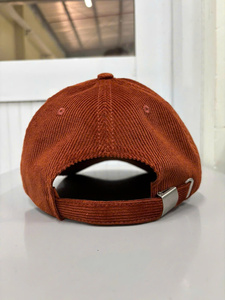 Casquette de baseball décontractée en velours côtelé non structurée à 6 panneaux avec logo réglable, style vintage classique pour adultes, fabriquée au Vietnam par le fournisseur - Product Image 5