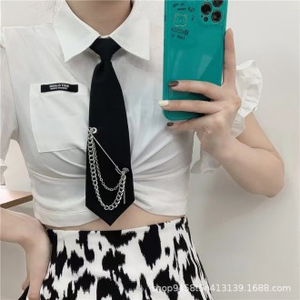 Camicie e camicie da donna in stile Ruffia da donna con cravatta nera da donna in stile College dolce e Cool con ciondolo a spilla - Product Image 1