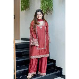 Top-Bottom DE TRABAJO bordado de diseñador y Dupatta para vestidos de Graduación - Product Image 4