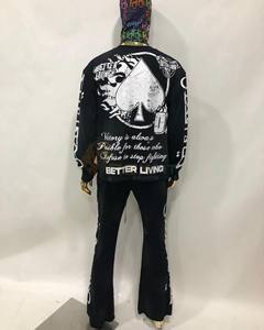 ผู้ผลิตเสื้อผ้าปากีสถานที่ดีที่สุดประจำปี 2025 กางเกงขาบานแบบสั่งทำพิเศษ สไตล์วินเทจฟอกสีแบบแอซิดวอชและซันเฟด ชุดวอร์มผ้าฝ้ายพิมพ์ลายพัฟสำหรับผู้ชาย - Product Image 5