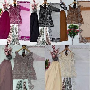 Salwar Kameez Traditionnel Noir pour Femme avec Dupatta Brodé – Élégant, Longueur Genou, Coupe Ajustée – Idéal pour Mariages Estivaux (Inde, Pakistan) - Product Image 5