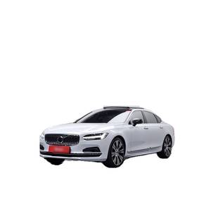 Volvo S90 B6 AWD Ultimate 2024, Volante a la Izquierda, Caja de Cambios Automática, Asientos de Cuero, Cámara Trasera, Emisión Euro V, 35,033 km, Brillante - Product Image 1