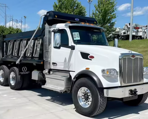 Camión Volquete Usado Peterbilt S567 2025 en Excelente Estado - Motor Cummins 525HP, Listo para Envío Mundial con GARANTÍA - Product Image 3