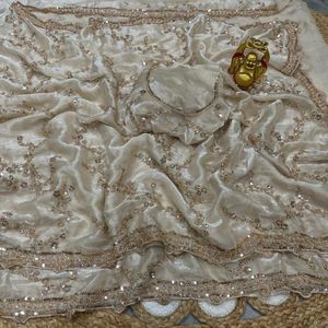 Sari en soie Pure Space avec des perles dorées originales et une bordure ajourée, sari de soirée de créateur, prix de gros par Royal Export - Product Image 1