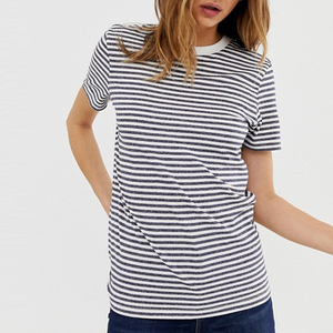 Camiseta de Manga Corta con Cuello Redondo y Rayas para Mujer, Corte Regular, Algodón Jersey, Estilo Casual, Ajuste Delgado, para Todas las Temporadas - Product Image 4