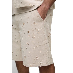 กางเกงขาสั้นผ้ายีนส์สีเบจสำหรับผู้ชายสีโทนกลางๆเสื้อผ้าแนวสตรีทผ้าดิบแบบเรียบง่าย - Product Image 3