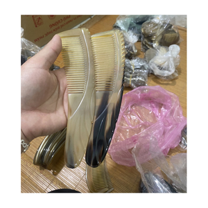 หวีทำจากเขาควายพร้อมลายแกะสลักนกฟีนิกซ์ ของขวัญสุดหรูทำมือ ขายส่ง - Product Image 5