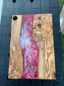 Planche à découper élégante en résine pour cuisine moderne, planche de cuisine durable en bois et époxy pour usage quotidien - Product Image 2