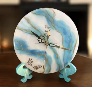 Horloge murale en bois moderne pour décoration minimaliste de la maison, design Art Déco pour le salon, en résine et époxy, cadeau idéal - Product Image 4