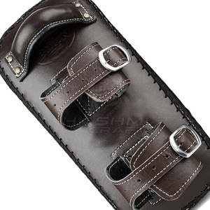 Almohadillas de kickboxing tailandesas de alta resistencia con diseño transpirable, espuma de alto impacto y cubierta de cuero reforzado, ideales para kickboxing y artes marciales. - Product Image 5