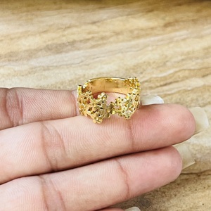 High Demand Floral <b>Rings</b> Boho Brass Band <b>Ring</b> For Women 18k Gold Plated <b>Dainty</b> Flower Pattern Hollow Wholesale Jewelry - Product Image 2