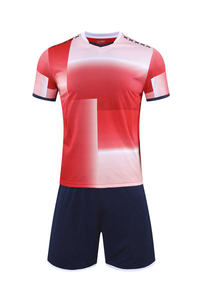 Ensemble d'uniformes de football personnalisés sublimés, respirant et à séchage rapide, kit de maillots de football, vêtements de sport en gros pour équipes - Product Image 5