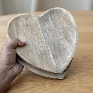Plateau en bois en forme de cœur de luxe, en bois de manguier naturel, pour servir des fruits, des en-cas et des desserts, plat écologique - Product Image 2