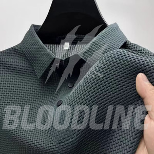 Polo pour homme à imprimé griffes, dos camouflage, couleur crème, coupe décontractée, imprimé griffes, coton respirant - Product Image 5