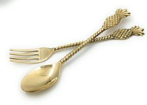 Ensemble de cuillères élégantes à manche ananas, parfait pour les repas en famille, l'utilisation en cuisine, les restaurants, les cafés et les cadeaux, provenant d'Inde. - Product Image 6