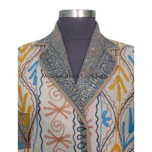 Veste Kantha vintage tricotée à la main pour l'été et l'automne, imprimé floral, kimono japonais, manteau long bohème multicolore, décontracté avec liens - Product Image 2