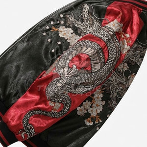 Chaqueta Sukajan Casual y Elegante para Invierno, con Bordado Premium, Cuello Alto, Ligera, Cómoda, para Uso Diario - Product Image 5