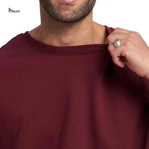 เสื้อยืดทรงบ็อกซ์โอเวอร์ไซส์ สตรีทแวร์ ผ้าฝ้าย 100% แบบเรียบ ปรับแต่งได้ ระบายอากาศ แห้งเร็ว ทรงบ็อกซ์สำหรับผู้ชาย ขายส่ง - Product Image 3