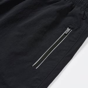 Survêtement de sport imperméable en nylon froissé avec doublure filet, passepoil et cordon de réglage pour homme – Idéal football - Product Image 4