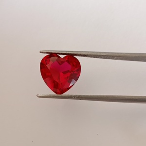 Pierres précieuses rouges en forme de cœur, qualité supérieure, 100% naturelles, certifiées, pour la création de bijoux fins, fournies directement par l'usine. - Product Image 2