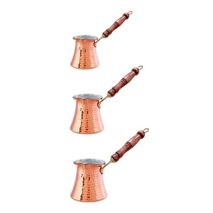 Cafetière turque artisanale en cuivre avec un design gravé vintage et une longue poignée pour une préparation traditionnelle - Product Image 5