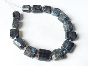 Perles de pierre naturelle en kyanite bleue facettée, forme de nugget, brin de 8 pouces, 10-15 mm environ, certifiées par un tiers pour la bijouterie - Product Image 2