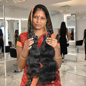 100% cheveux indiens naturels noirs vierges longs Bodywave sans produits chimiques Soyeux Faisceaux Vendeur temple Extensions de cheveux humains - Product Image 1