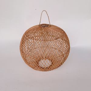 Abat-jour en rotin naturel/noir 200, luminaire suspendu, design de circuit d'éclairage vietnamien, couleur naturelle/noir - Product Image 1