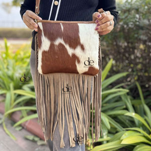 Sac à bandoulière unique en cuir de vachette à franges, style bohème vintage, avec poils, pour femme - Product Image 1